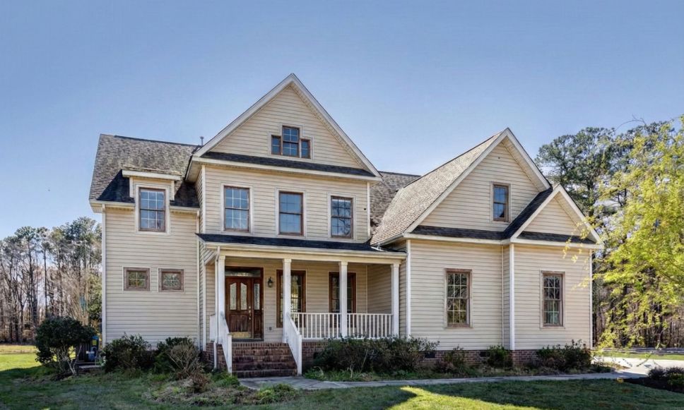 How to Install Replacement Windows with Vinyl Siding